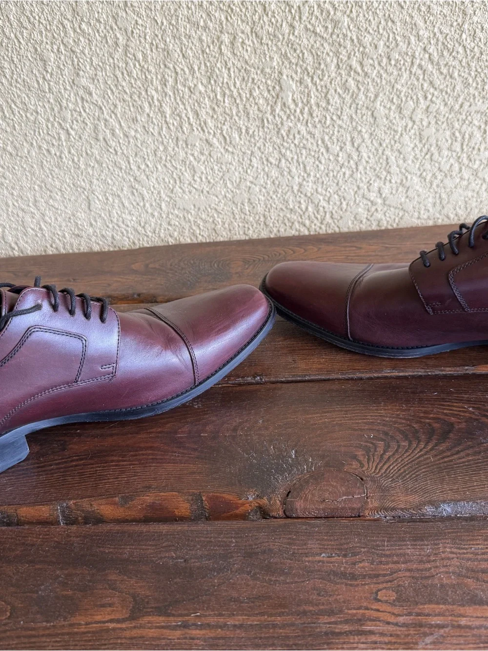 Johnston & Murphy Men's Burgundy Leather Derbys